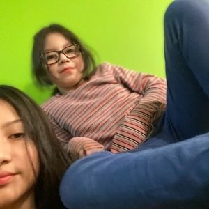 Meet your Posher, Elvia